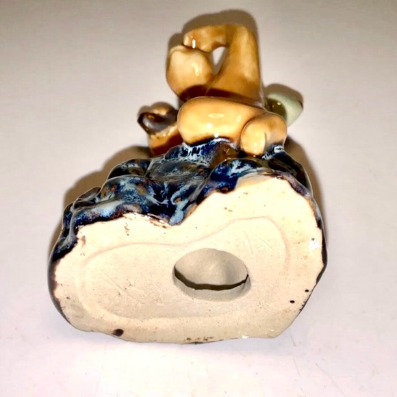 Vintage Adorable Asian Porcelain Monkey With Coconut Figurine - Picture 9 of 9